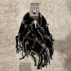 🍇3/$12 Infinity Scarf